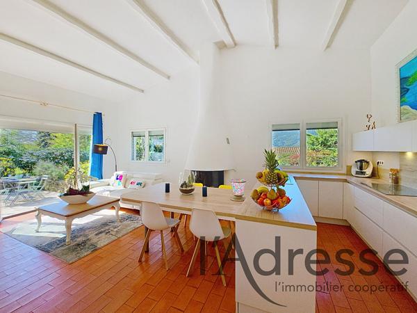 Magnifique Villa de 107m² sur 860m² de terrain au coeur d'un Prestigieux Domaine