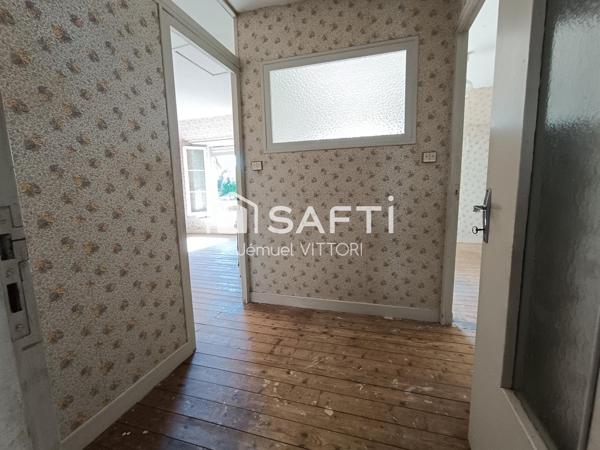 Maison en pierre avec dépendance et terrain clos