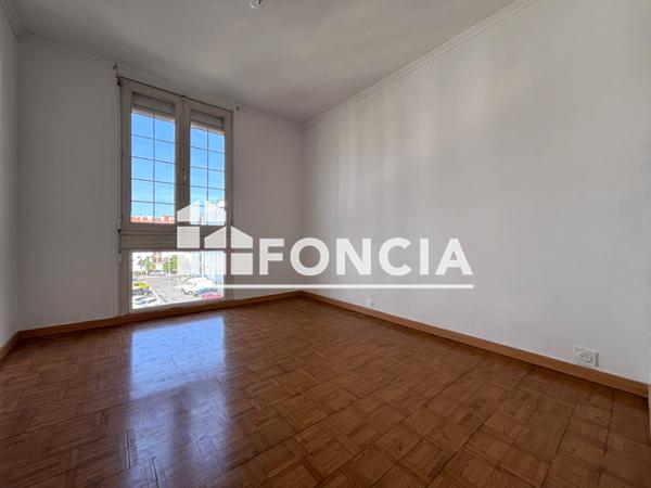 Location Appartement 4 pièces 89.85 m² - Perpignan 66100