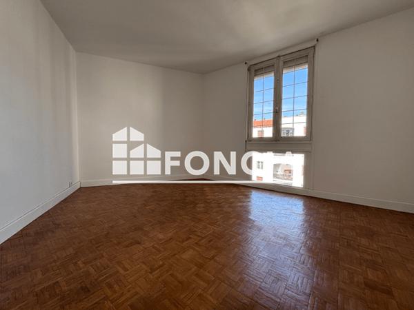 Location Appartement 4 pièces 89.85 m² - Perpignan 66100