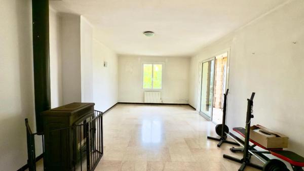Maison à vendre 8 pièces - 2 Appartements indépendants - Campagne proche centre village