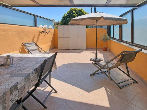 Maison
         5 pièces
        - 131 m² 389 000 € *