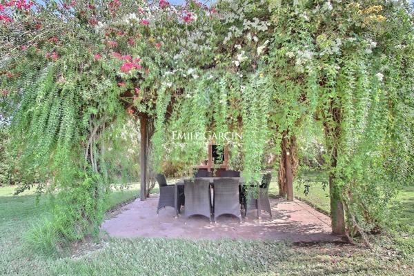 Villa à vendre au coeur d'un joli domaine à Marrakech