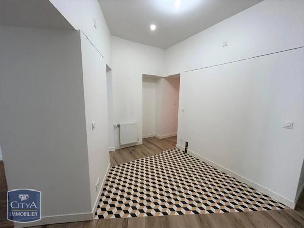 Appartement à louer 2 pièces 74.79m² Nantes (44000)