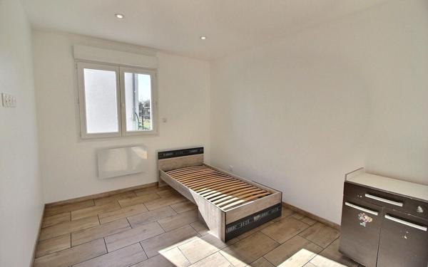 Maison à vendre    6 pièces •  Montceau-les-Mines