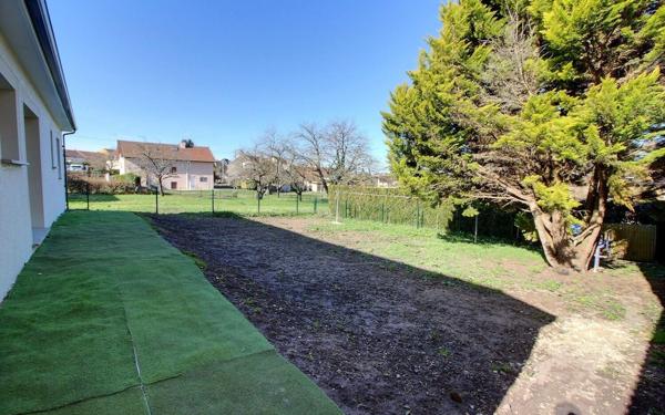 Maison à vendre    6 pièces •  Montceau-les-Mines