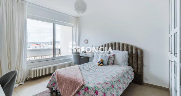 À vendre Appartement 4 pièces 82 m² - Thionville 57100