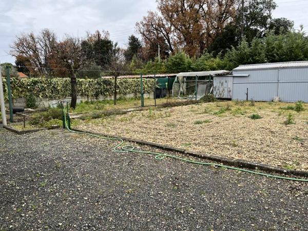 Maison à vendre |  Châteaubernard |  3 pièces | 80 m²