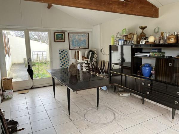 Maison à vendre |  Châteaubernard |  3 pièces | 80 m²