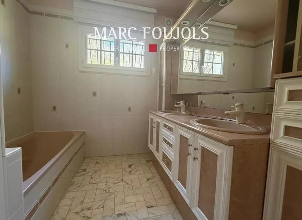 Maison familiale en lisière de forêt
