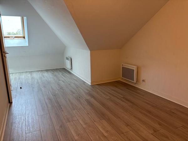 T.3 EN DUPLEX AURAY 58m2 AVEC 2 PARKINGS , Auray