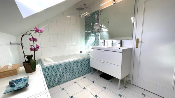 Maison Pontault Combault 6 pièce(s) 87 m2