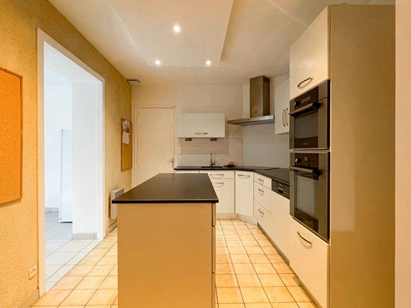 Maison Familiale de 161m² , 5 chambres à Avrillé