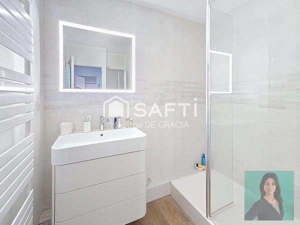 Grand appartement T3bis /4 centre castanet avec cellier + parking