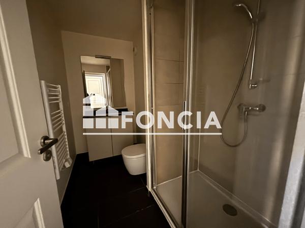 Location Appartement 2 pièces 34.5 m² - 5 PLACE DU PATTI Grasse 06130