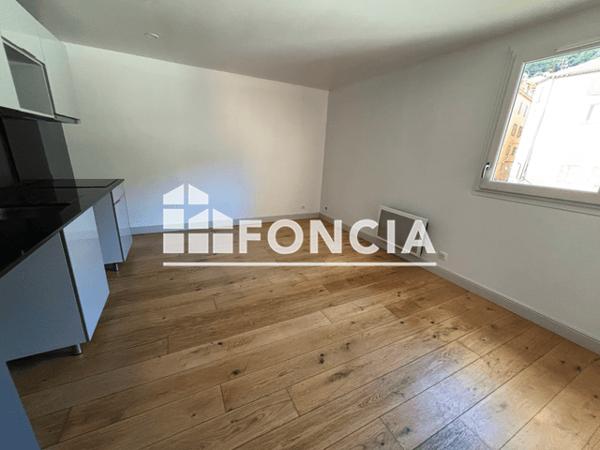 Location Appartement 2 pièces 34.5 m² - 5 PLACE DU PATTI Grasse 06130