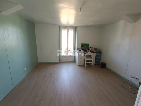 Mussidan (24400) Maison d'habitation 12 Pièces 187m2 avec dépendances