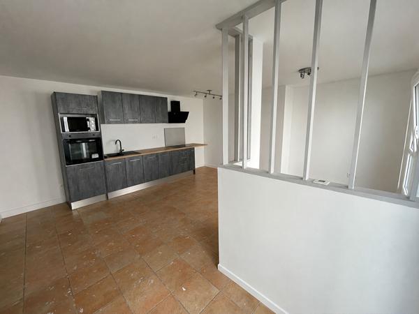 Appartement à vendre Mont De Marsan centre ville T2 rénové RDC