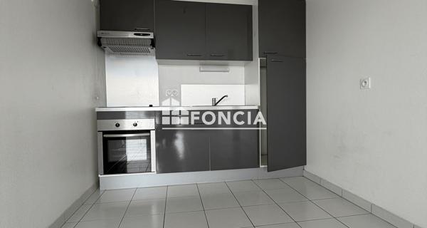 Location Appartement 2 pièces 48.2 m² - Lanester 56600