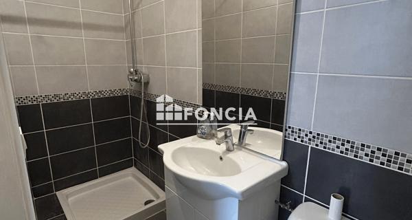 Location Studio 31.21 m² - Valence 26000