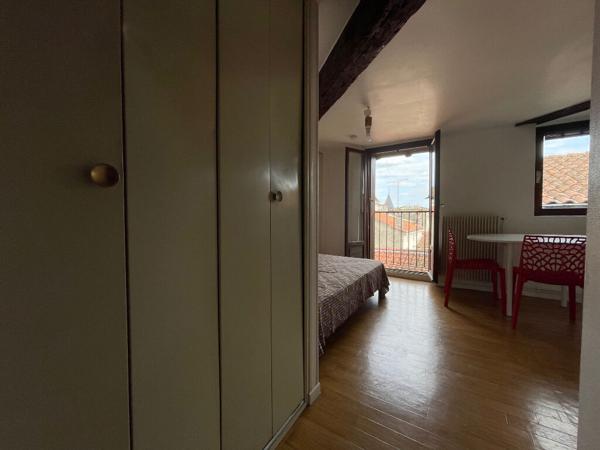 Agen - Studio meublé en centre-ville