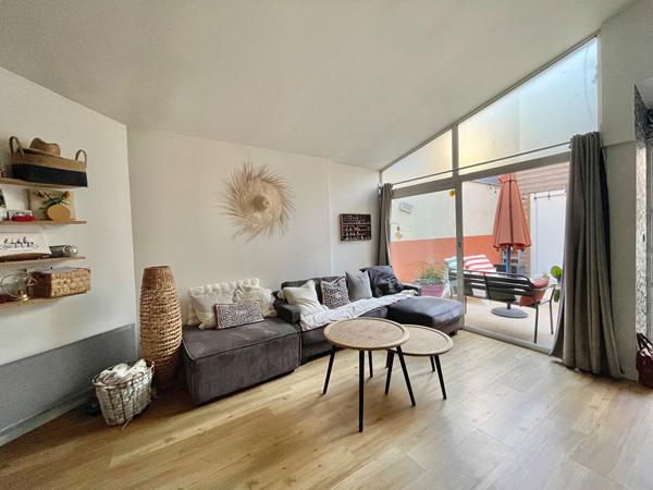 Appartement Angers NEY, 2 chambres et cour Angers
