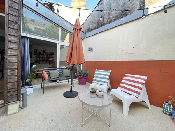Appartement Angers NEY, 2 chambres et cour Angers