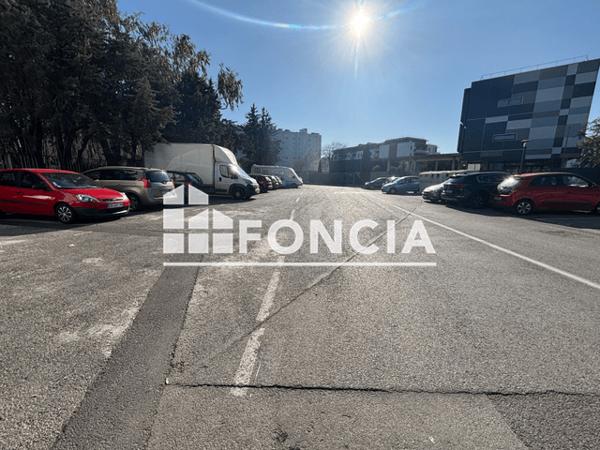 Location Appartement 3 pièces 65.89 m² - LE NEWPORT - 741 COURS TOUSSAINT MERLE La Seyne Sur Mer 83500