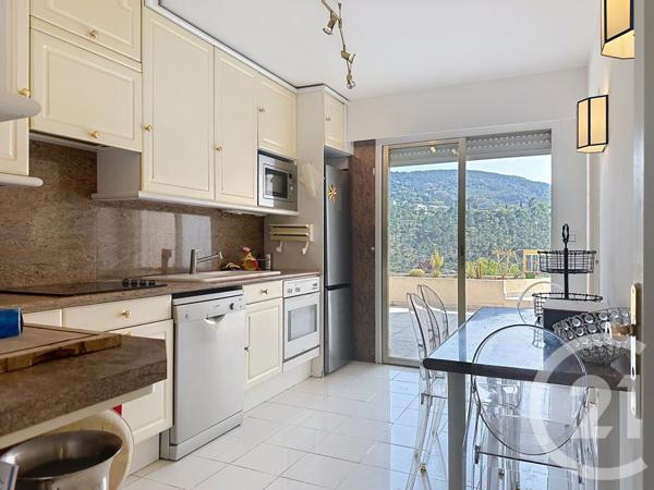 Appartement F5 à vendre  5 pièces - 122,57 m2 MANDELIEU LA NAPOULE - 06
