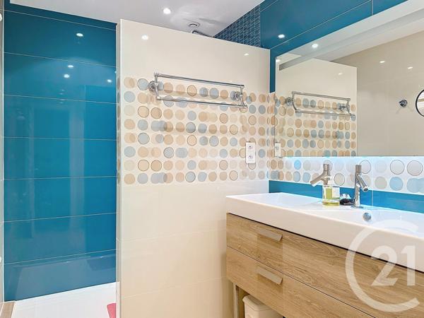 Appartement F5 à vendre  5 pièces - 122,57 m2 MANDELIEU LA NAPOULE - 06