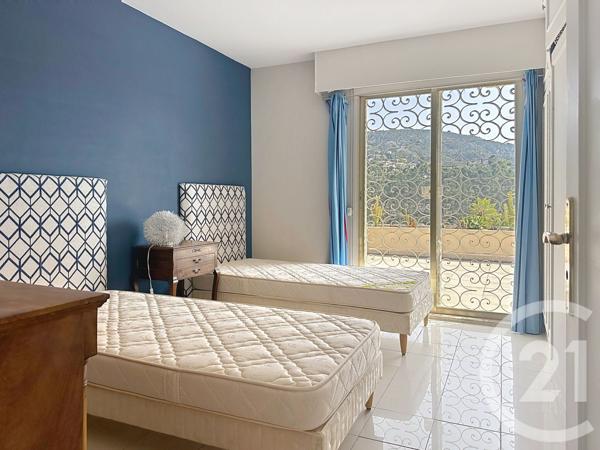 Appartement F5 à vendre  5 pièces - 122,57 m2 MANDELIEU LA NAPOULE - 06