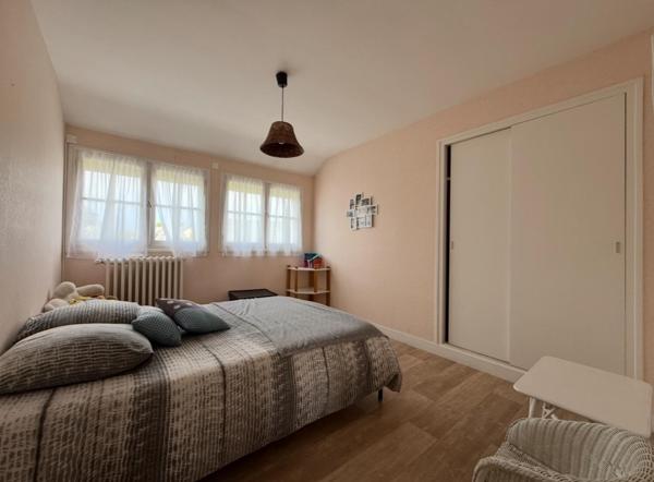 Maison à MALESTROIT, 56140 - 6 pièces 142m²