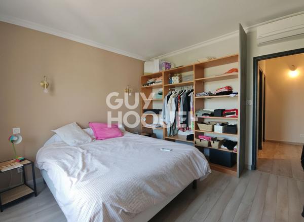 Magnifique T4 de 87m² avec terrasse de 80m² - Proximité Centre-ville - Résidence sécurisée avec ascenseur et garage !