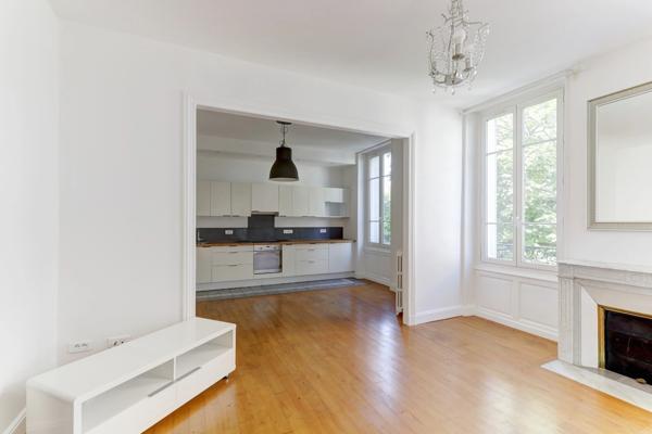 Appartement de caractère de 107,69 m² – 4 pièces – Clermont-Ferrand (63) – Secteur Massillon