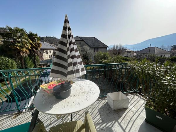 brison saint innocent maison 6 pièces 145 m2 habitable + 70 m2 de garages, terrain 700 m2