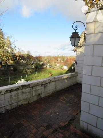 Propriété atypique centre Loches