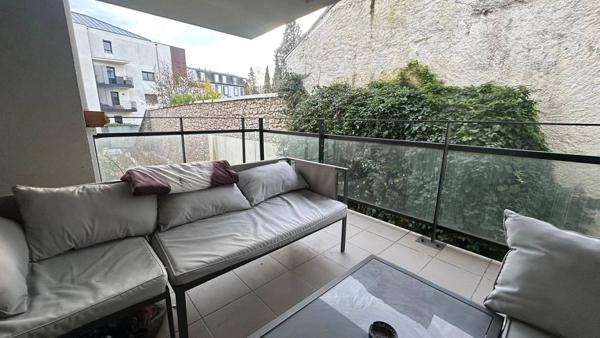 Aix-les-Bains – Élégant T2 avec terrasse dans une résidence récente