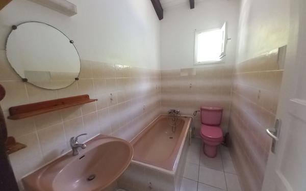 Appartement à louer    3 pièces • 70,67 m2 Le Gosier