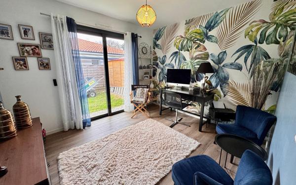 Maison à vendre    6 pièces •  Narrosse