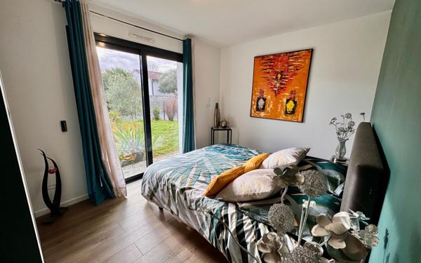 Maison à vendre    6 pièces •  Narrosse