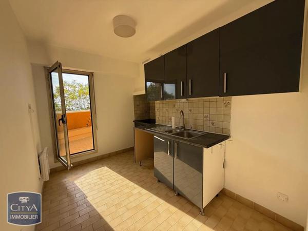 Appartement à louer 2 pièces 58.09m²