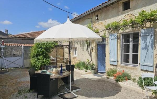 Vente Maison Villefagnan   
