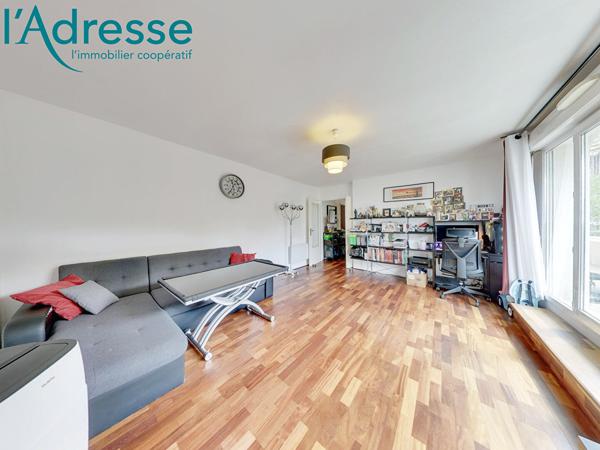 Appartement dernier étage Noisy Le Grand 2 pièce(s) 50 m2
