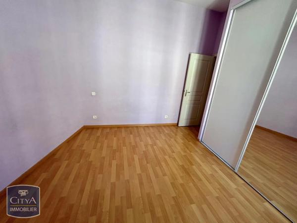 Appartement à louer 2 pièces 46.88m² Châtel-Guyon (63140)