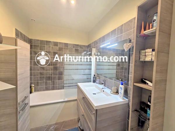 Vente Appartement 4 pièces 72 m2 à Savigny-le-Temple