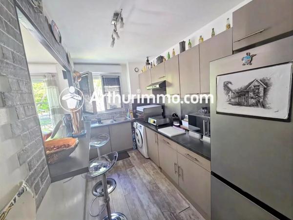 Vente Appartement 4 pièces 72 m2 à Savigny-le-Temple