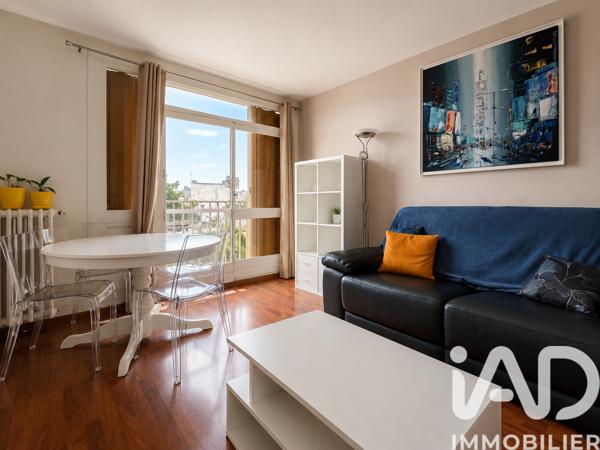 Location appartement 2 pièces 42 m² Saint-Germain-en-Laye