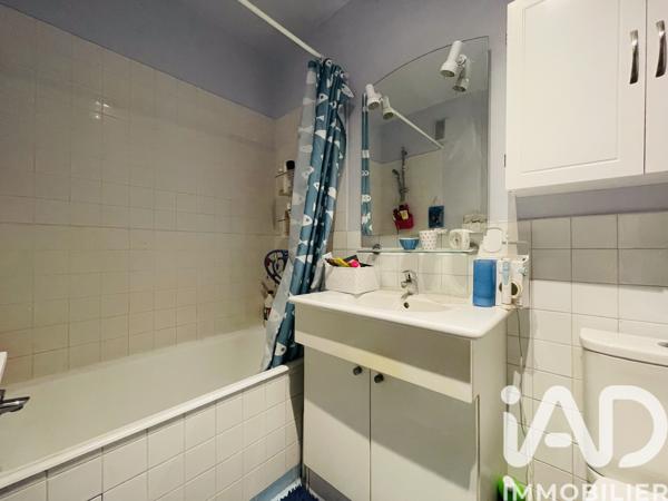 Location appartement 2 pièces 42 m² Saint-Germain-en-Laye