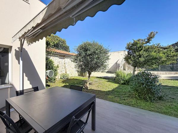 ANGOULEME, 4km gare TGV - Belle maison en pierres rénovée avec jardin