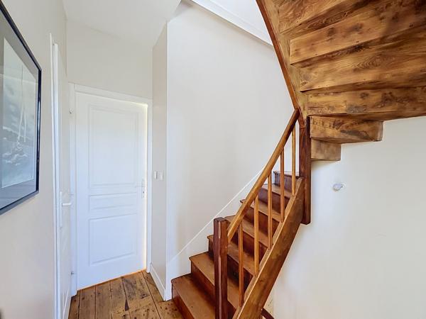 ANGOULEME, 4km gare TGV - Belle maison en pierres rénovée avec jardin